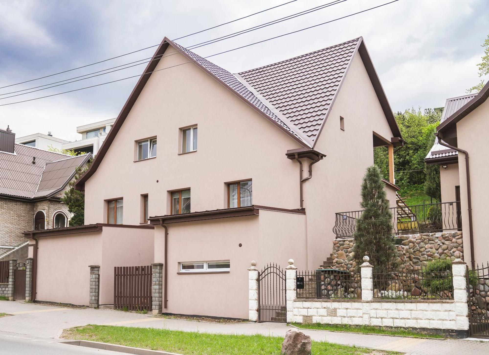 Apartment In Garage With Free Parking Κάουνας Εξωτερικό φωτογραφία